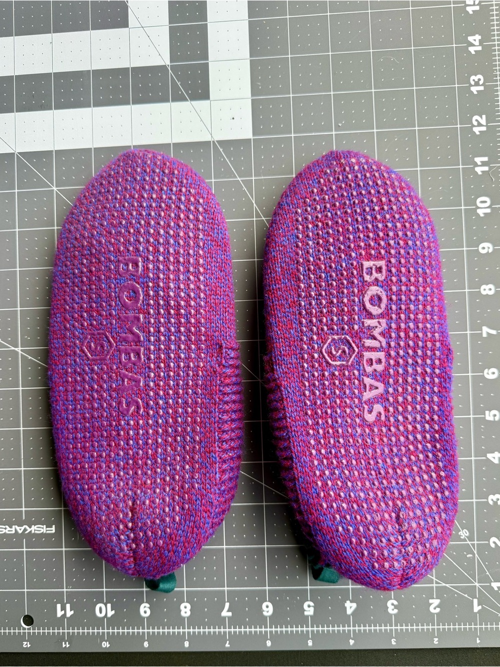 Bombas Gripper Slipper Socks * Women's Small * NWT + Pouch * Color Out of Stock - Picture 6 of 10